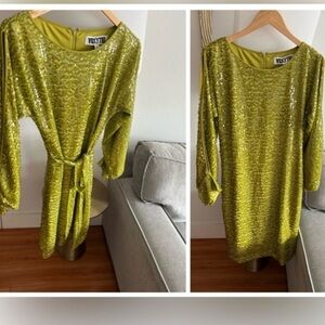 Vicky Tiel Women's Sequin Midi Dress Belted Apple Green Long Sleeve Scoop Neck S